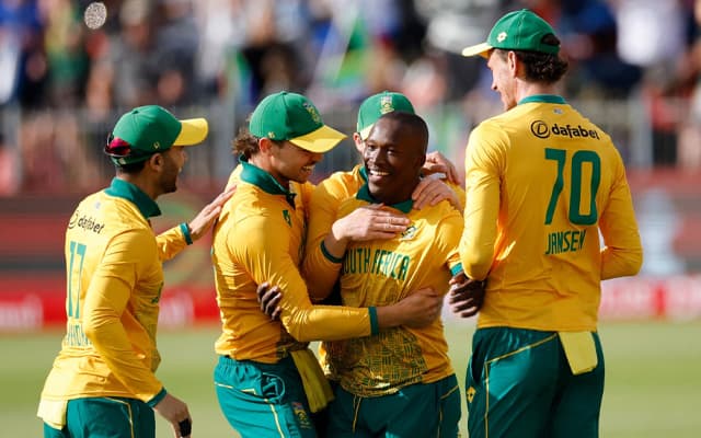 South African cricket team celebrating a victory