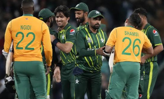 Cricket players from two teams shaking hands post-match